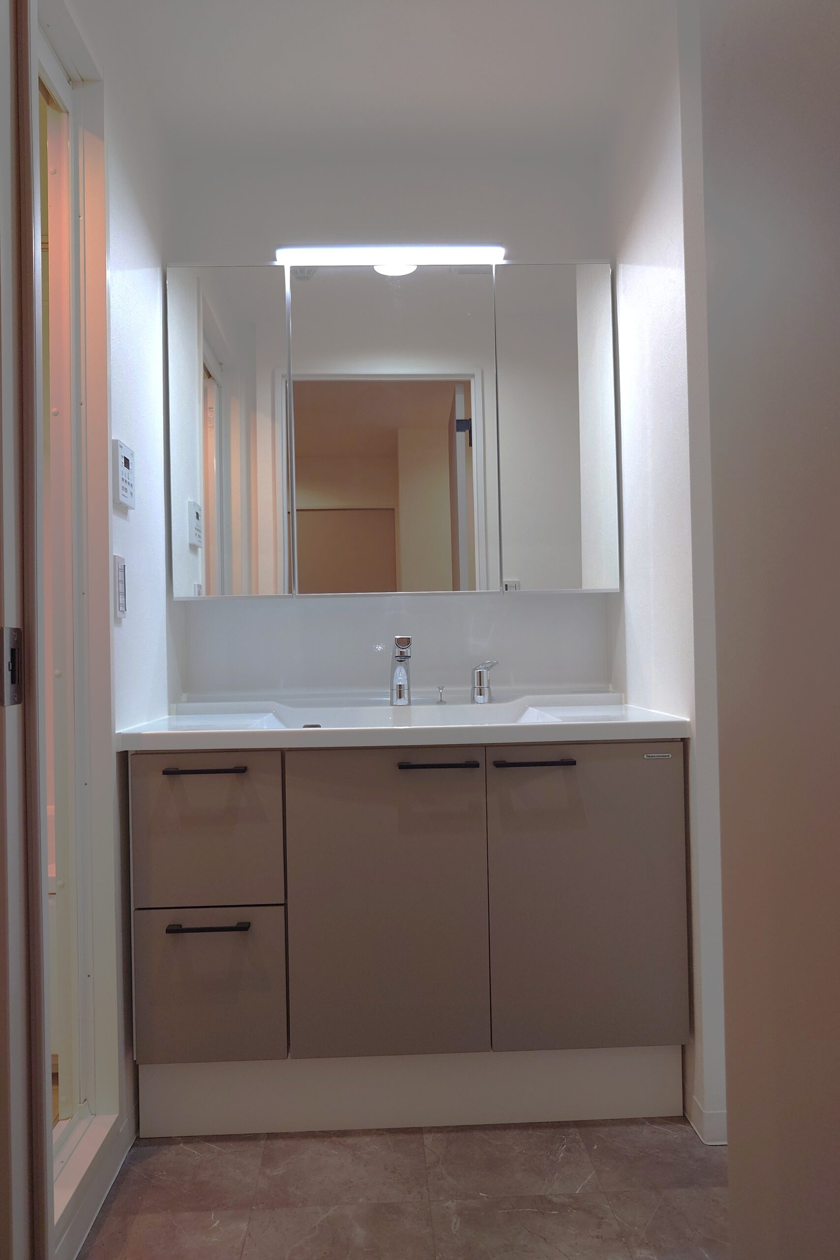 【洗面化粧台】タカラ製