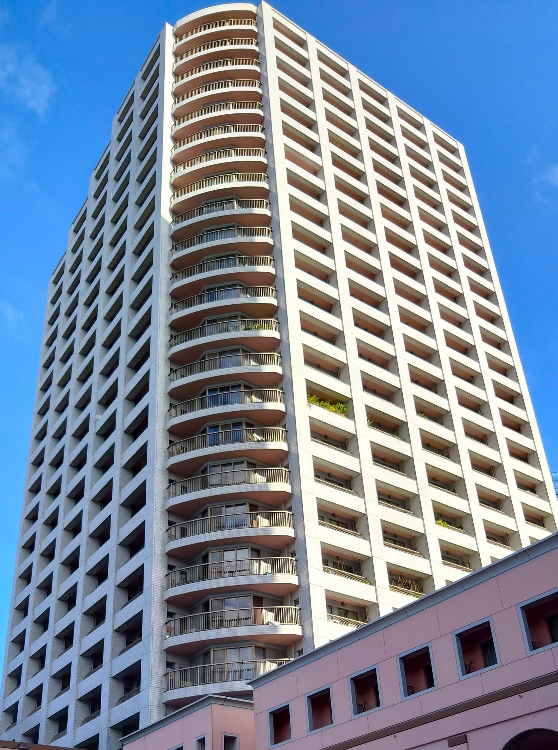 西戸山タワーホウムズノースタワー３階